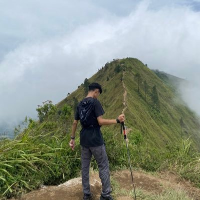 hamdoott's profile picture. escape the ordinary.