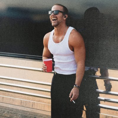 Kip_Moorepage5's profile picture. 