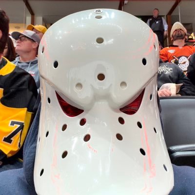 DeezNutz86ok's profile picture. Think different like a Mack. 13th account.  fuck u Elmo