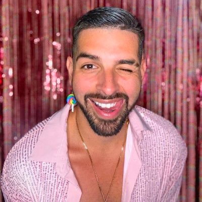 DivineJuanito's profile picture. 🩷❤️🧡💛💚🩵💙💜 ♥ 𝒩𝒶𝓉𝓊𝓇ℯ ℒℴ𝓋ℯ𝓇 • 𝒯𝒶𝓇ℴ𝓉 ℛℯ𝒶𝒹ℯ𝓇 🌈