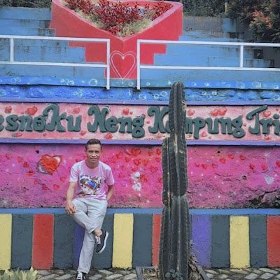 FaldianoSa83554's profile picture. 