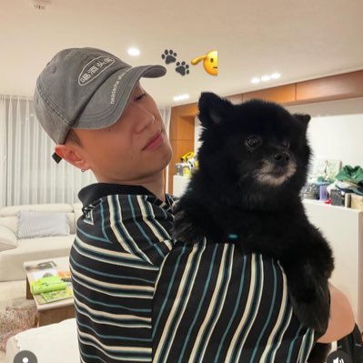 thida_n_kyum's profile picture. รีวิว #thidakyumreview 𖣔YUGYEOM 𖣔 & 𝜗𝜚JENNIE𝜗𝜚 & CHIQUITA ₍^. .^₎⟆ #GOT7 (แอคนี้คือติ่งไปเรื่อยนะคะ ใครหล่อ ใครน่ารัก อีนี้หวีดหมดจ้าา)