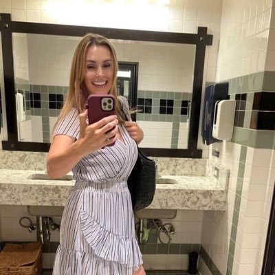 AllisonAl4545's profile picture. 