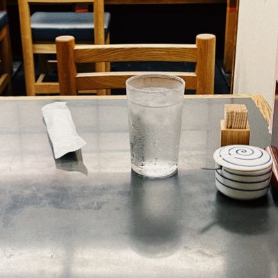 nekokonerune's profile picture. 怠けてるだけの無職だと思ってたらADHDで複雑性PTSDでした。トラウマ治療の実践note書いてます。元凶の過干渉な実家から脱出する。cPTSD/ADHD/アダルトチルドレン/過敏性腸症候群/IBS/睡眠相後退症候群