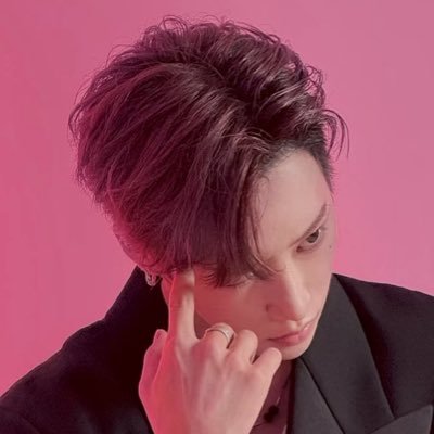 ilovearno's profile picture. hooting & hollering acc