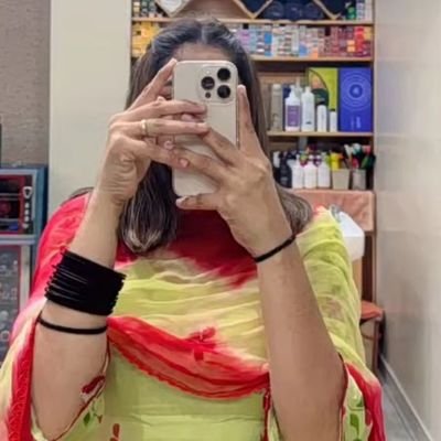 anu_creates07's profile picture. Punjabi 😌💅🏻Sarcasm | Dark Humour | Cute Stuff 💕 Memes and Masti