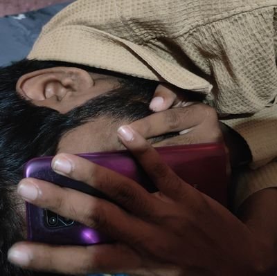 janisar955024's profile picture. 