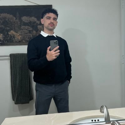 anthonywbr2's profile picture. What we do is beautiful, but fleeting #FinsUp