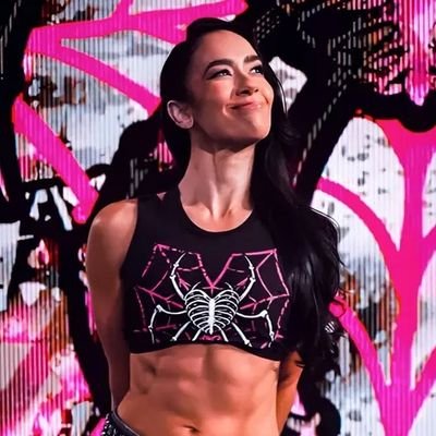 LacedInChucks's profile picture. ʜᴇʏ ɪᴛ's ᴛʜᴀᴛ ᴡʀᴇsᴛʟᴇʀ ᴛʜᴀᴛ ʏᴏᴜ ɢʀᴇᴡ ᴜᴘ ᴡᴀᴛᴄʜɪɴɢ, ᴛʜᴇ ᴏɴᴇ ʏᴏᴜʀ ғᴀᴠᴏʀɪᴛᴇ ᴡʀᴇsᴛʟᴇʀ ᴛᴀʟᴋs ᴛᴏ ʏᴏᴜ ᴀʙᴏᴜᴛ ᴀɴᴅ ᴛᴇʟʟs sᴛᴏʀɪᴇs ᴀʙᴏᴜᴛ ʏ'ᴋɴᴏᴡ ᴛʜᴀᴛ ᴏɴᴇ.
 #ʟᴏᴠᴇʙɪᴛᴇs