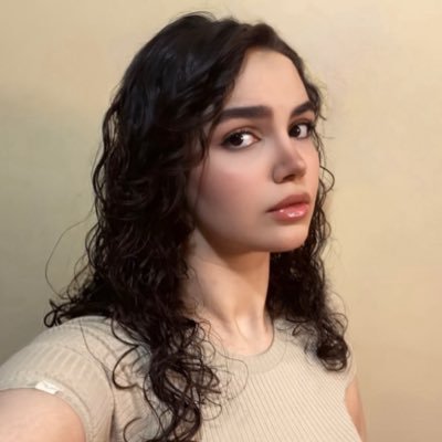 Hadiszmn's profile picture. 🍓