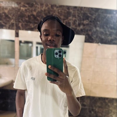 luoi_meya's profile picture. 