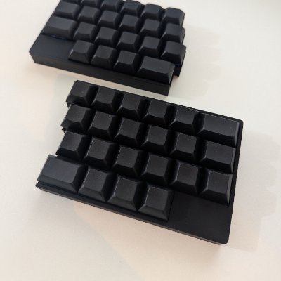t_msda's profile picture. Flutterで個人開発したり、自作キーボードしてます。Split40という、40%分割キーボードを開発しています。
#Flutter #個人開発 #自作キーボード