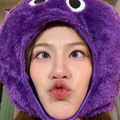 fonworldss's profile picture. ✨เฟเมษ์ แตงกวาเหนือ เจน่าจินนี่ ลีน่าหมิว น้ำหนึ่งเนย Gen1es💕