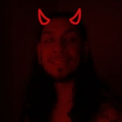 Wawiis89's profile picture. ×don't be a 🟨 ×
👹scarylife👹