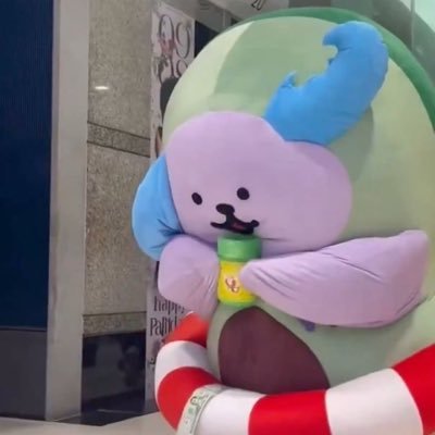 txrnnn05's profile picture. ความฝัน ; อยากเปนซ๋าววายที่มีความสุขที่สุดในโลก