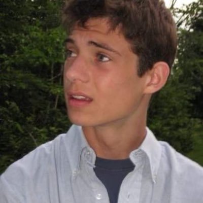 samgirltism's profile picture. 