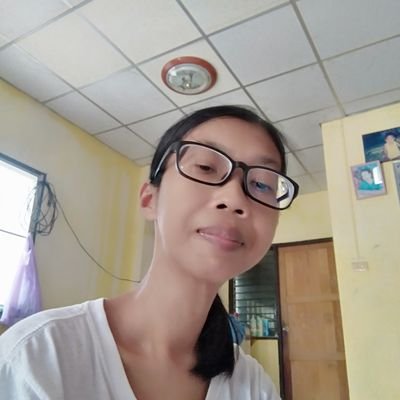 _chmpoo22's profile picture. คนธรรมดา