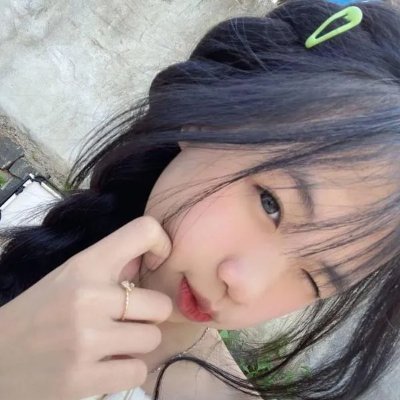 CynthiaBuc26834's profile picture. 