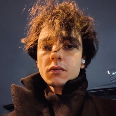 uguraleks's profile picture. 