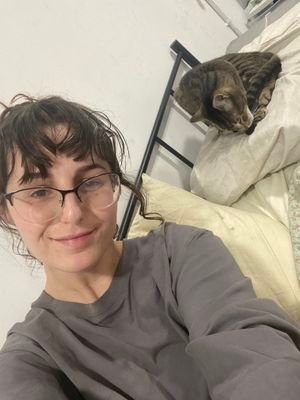 ameliadispo5787's profile picture. Book up