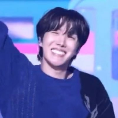 HSinthebox's profile picture. 