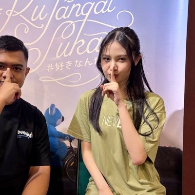 iqbaballl_'s profile picture. hidup kalo ga nice try ya nice to meet you