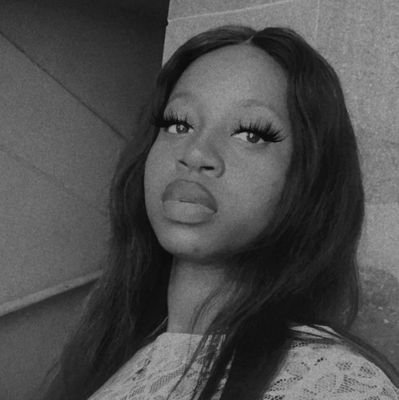 _DearKasi's profile picture. 🙏Isaiah 46 vs 4,Proverb 10 vs 22🤗 Wife🥰  dancer 💃 lover of music 🎶🎧  Farmer 🌴🌾Leo Babe 🦁 🦁  Abba's delight  😊 Creative thinker 🤔🤔