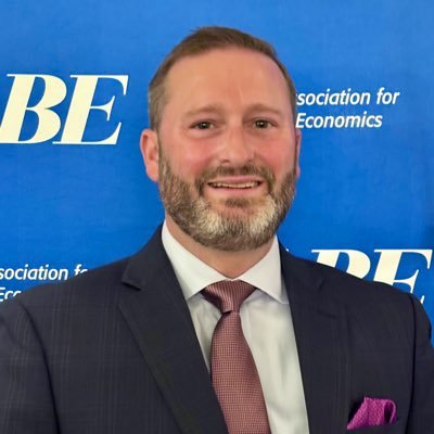 MardyLeathers's profile picture. Strive to do well and make a difference to others. | Founding Principal @HashtagStrat