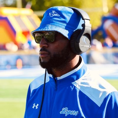 @CoachWillis21