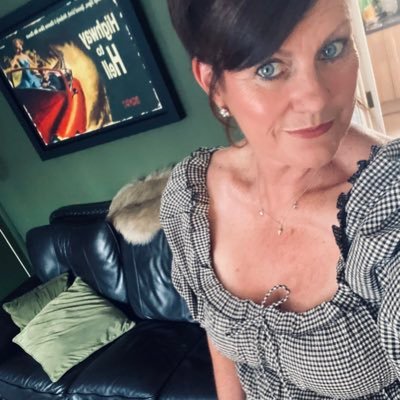 Sarahbe24357075's profile picture. 