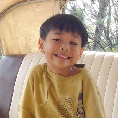 Panyaporn18409's profile picture. ติ่ง ตึกอโศก ตึกส้ม ตึกชมพู