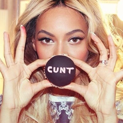 kweenbimbowoof's profile picture. opinions and whatnot