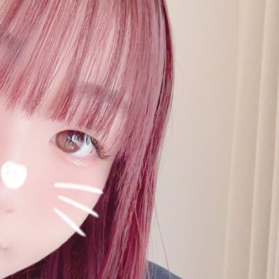 matumatu729's profile picture. 看護師24歳♡スマホでできる副業を実践&紹介しています 🫧ྀི初心者さんでも安心して始められる内容を発信中 🌿 毎日の暮らしの中で、少しでも心に余裕を🌸 無理せず、等身大で続けられる働き方を共有します 🌟副業に対して沢山情報を発信してるので、気軽にDM・コメントどうぞ☺️