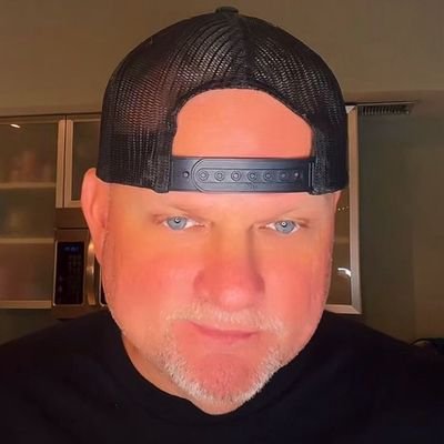 3Krispy93607's profile picture. 