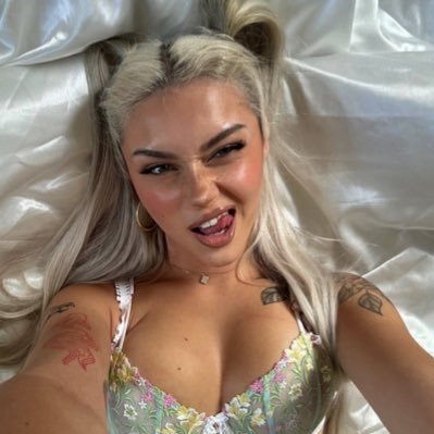 graceholly079's profile picture. 🌟Nice to meet you ✨MY BACKUP PAGE FOR MY FAN❤️