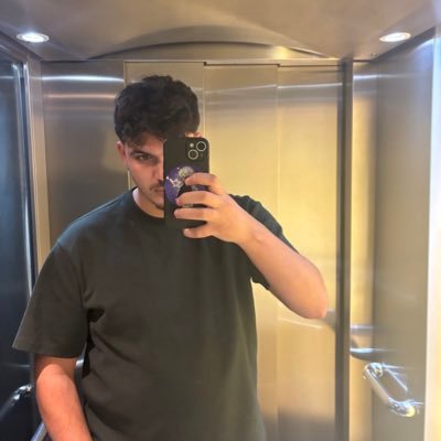 gvioo_'s profile picture. 25 - Call of Duty Coach - @psg_inside