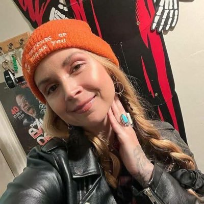 Miamilly34's profile picture. 