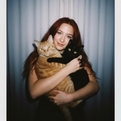 hcarkll's profile picture. 