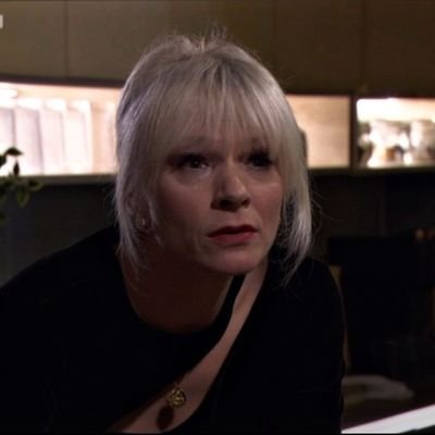nicolamvtchells's profile picture. consult to me before speaking upon nicola mitchell 🌹