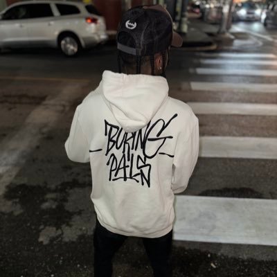 Guelliano's profile picture. 61 KG. Guelliano De São Luís. Artist/MMA Fighter. Future UFC Bantamweight Champion🏆