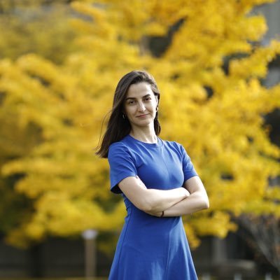 caroartc's profile picture. Economics professor @ University of Toronto | 🎾🚴🏽♂🏎 |🇨🇴🇨🇦