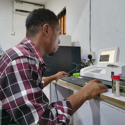 Oyewole89's profile picture. 