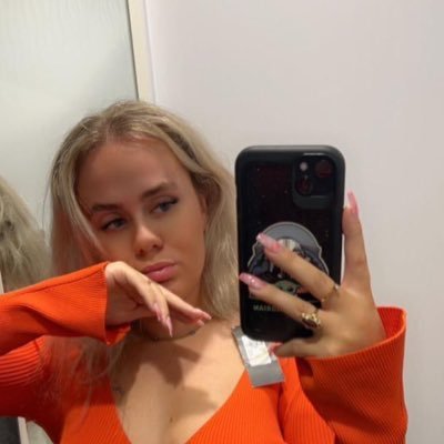 juliana_slime's profile picture. I am open for anything