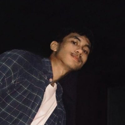akuputraaaaa's profile picture. suka denger musik