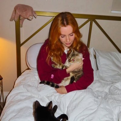 charlottea32231's profile picture. I love good music,good company, great people sharing life giving love to those most in need what's app +1 (448) 239-1930