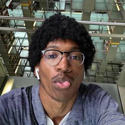 adraintbereal's profile picture. living