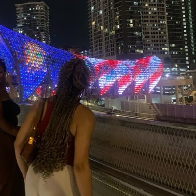 abbienicholasx's profile picture. 