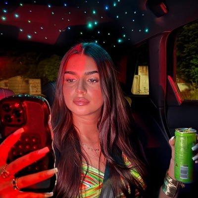 SarahDS9's profile picture. 