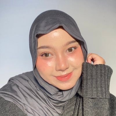 apradzk_'s profile picture. 🦋 Beauty Enthu. | for any inq 📧 adzkiahusnul98@gmail.com