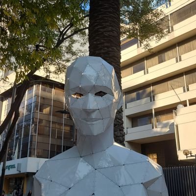 kings_gabo's profile picture. Terrícola Post human e intento cosmopolita